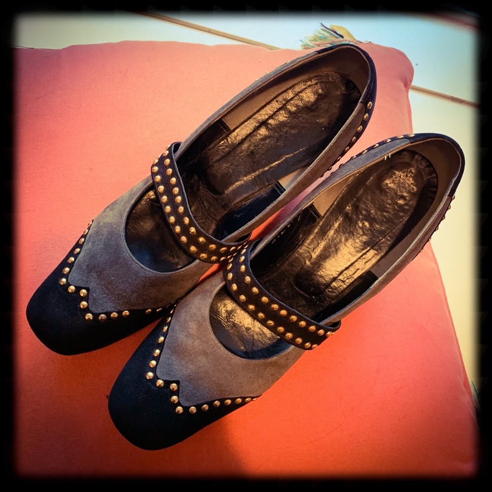 🎈Vintage Studded Suede Spectator Pumps 8.5 🎈